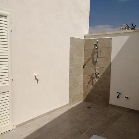 Anna Apartment Torre Lapillo